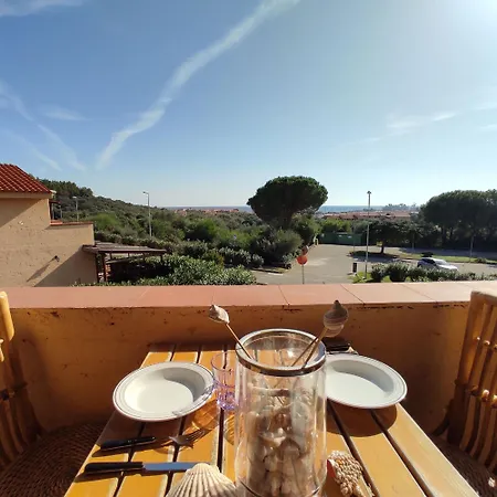 Casa Chiara Balcony Seaview, Apartment Budoni