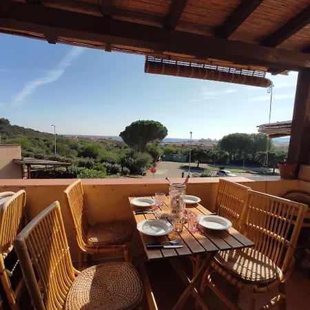 Casa Chiara Balcony Seaview, Budoni